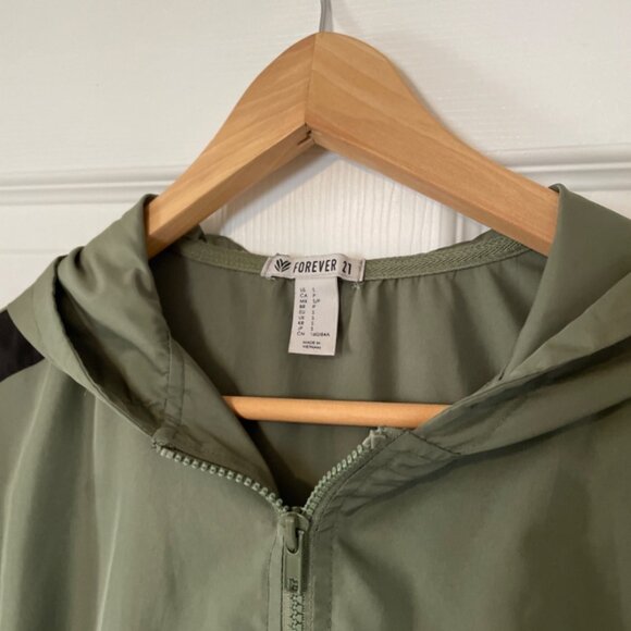 Forever 21 hooded windbreaker jacket olive green size small - Picture 2 of 12